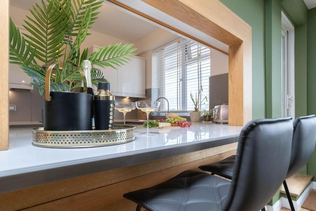 Lovely Apartment With Spectacular Views & Free Parking Brighton Luaran gambar
